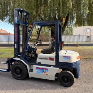 ELEVATEUR KOMATSU DIESEL FD25T11 ELC1498